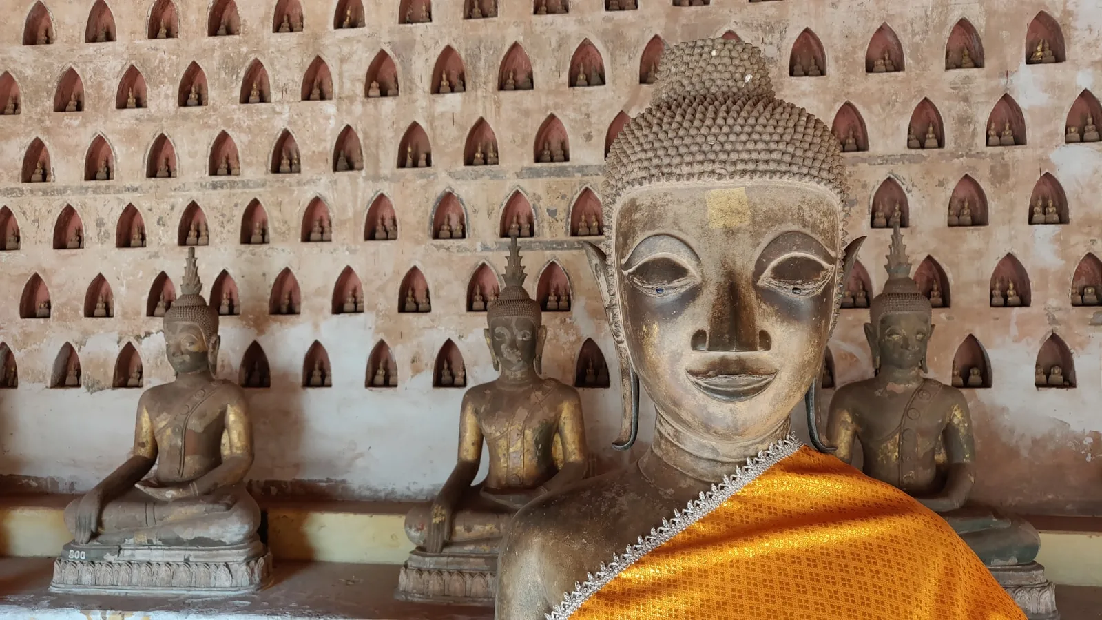 Wat Si Saket : le temple aux 6 000 Bouddhas